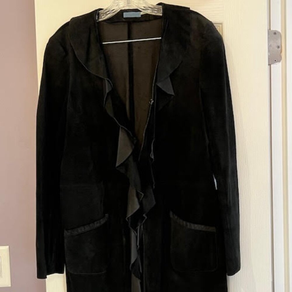 Suede Leather Ruffle Duster - Picture 3 of 9